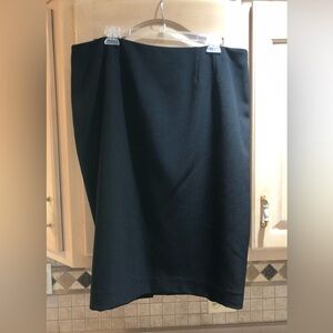 Kasper Black Lined Pencil Skirt - Sz. 16